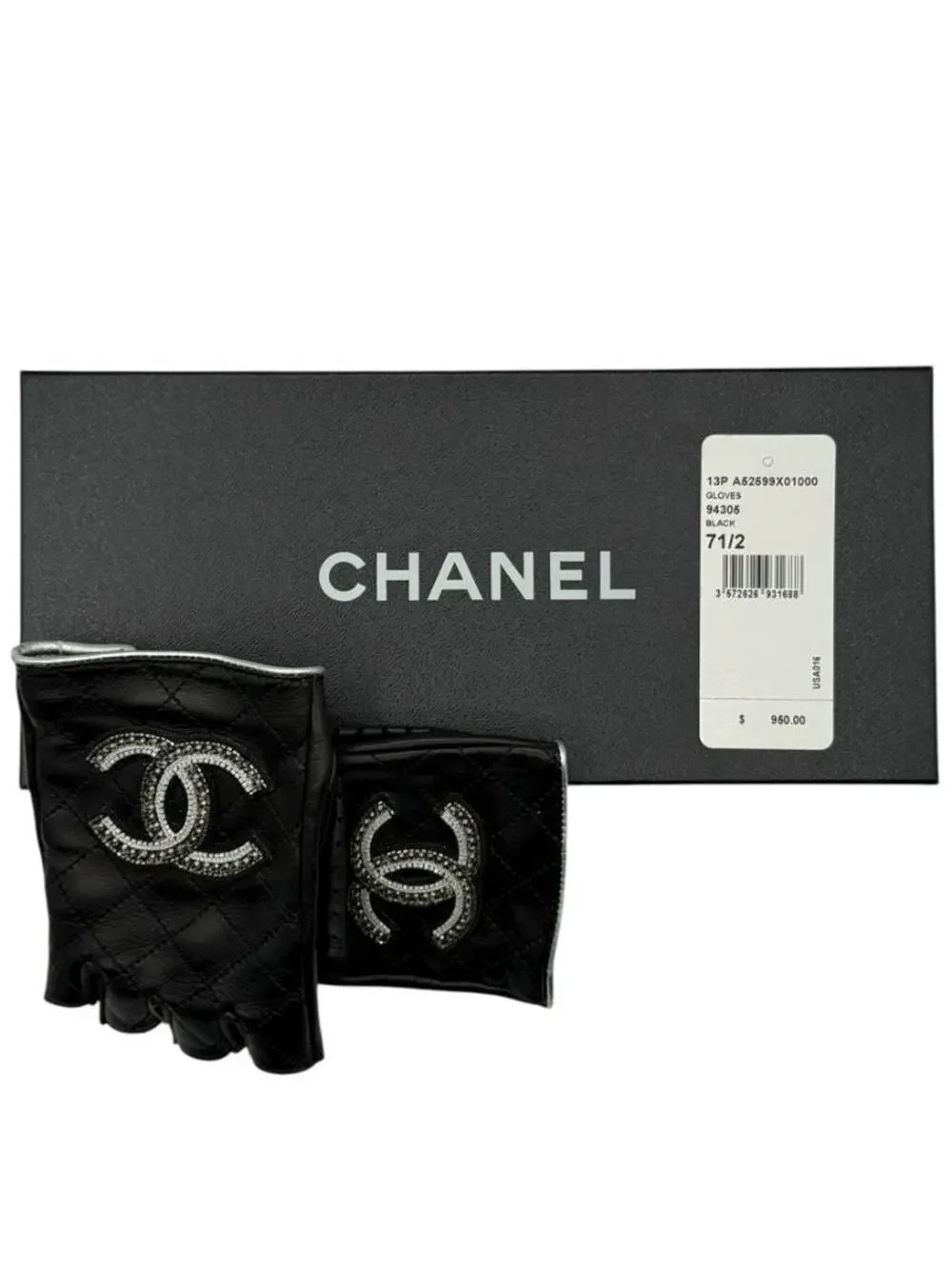 Chanel Quilted Lambskin Beaded CC Fingerless Gloves – Size 7½ – Rare!